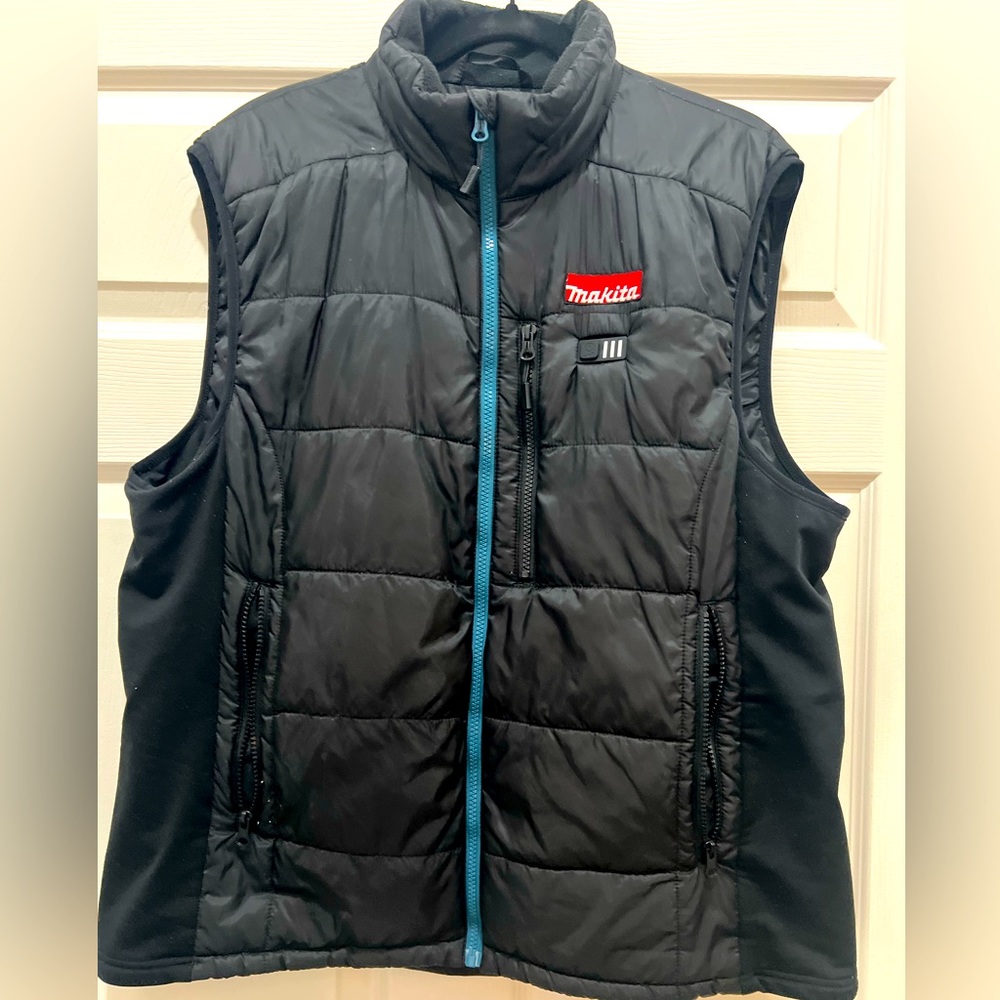 MAKITA VEST